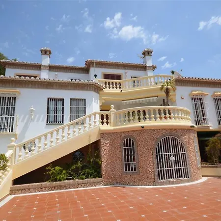 Ubico Villa Maro